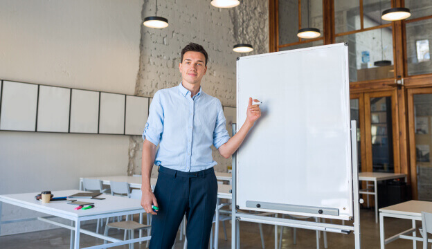 Building a Loyal Blog Audience: Strategies for Engagement and Growth